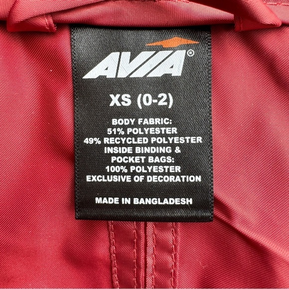 AVIA Commuter Hooded Rain Jacket XS Fire Red  Water Resistant Travel‎ Casual New - Picture 3 of 15